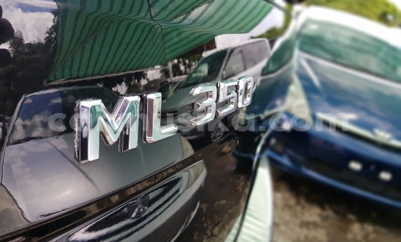 Acheter Occasion Voiture Mercedes‒Benz ML–Class Noir à Harare, Harare Acheter Occasion Voiture Mercedes‒Benz ML–Class Noir à Harare, Harare