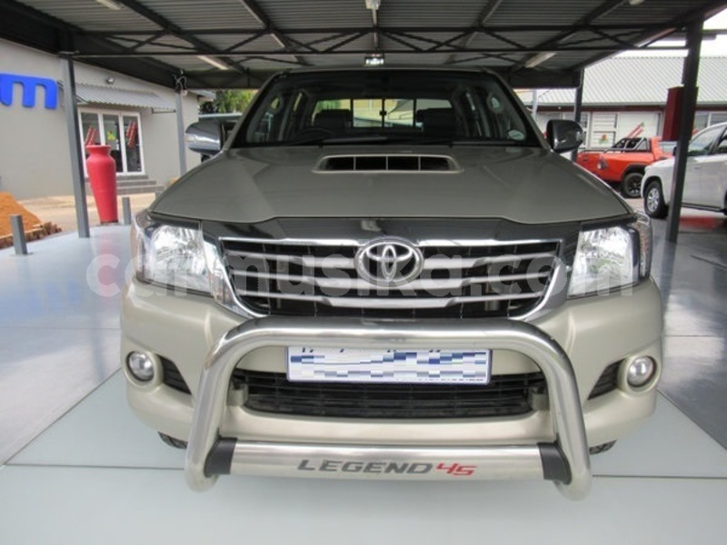 Big with watermark toyota hilux matabeleland south beitbridge 11067