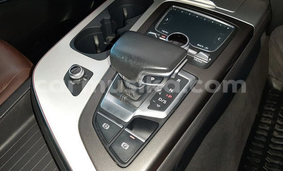 Nunua Ilio tumika Audi Q7 Nyeupe Gari ndani ya Beitbridge nchini Matabeleland Kusini Nunua Ilio tumika Audi Q7 Nyeupe Gari ndani ya Beitbridge nchini Matabeleland Kusini