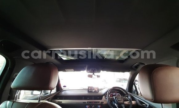 Nunua Ilio tumika Audi Q7 Nyeupe Gari ndani ya Beitbridge nchini Matabeleland Kusini Nunua Ilio tumika Audi Q7 Nyeupe Gari ndani ya Beitbridge nchini Matabeleland Kusini