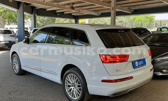 Nunua Ilio tumika Audi Q7 Nyeupe Gari ndani ya Beitbridge nchini Matabeleland Kusini Nunua Ilio tumika Audi Q7 Nyeupe Gari ndani ya Beitbridge nchini Matabeleland Kusini
