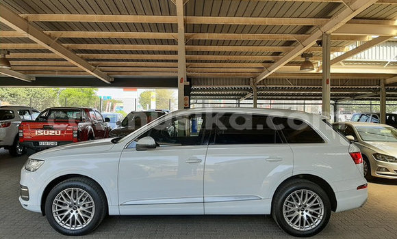 Nunua Ilio tumika Audi Q7 Nyeupe Gari ndani ya Beitbridge nchini Matabeleland Kusini Nunua Ilio tumika Audi Q7 Nyeupe Gari ndani ya Beitbridge nchini Matabeleland Kusini