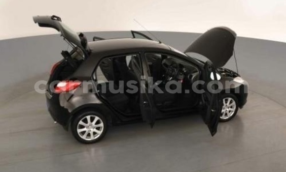 Tenga Tsaru Mazda 2 Zvimwe Mota in Beitbridge in Matabeleland South Tenga Tsaru Mazda 2 Zvimwe Mota in Beitbridge in Matabeleland South