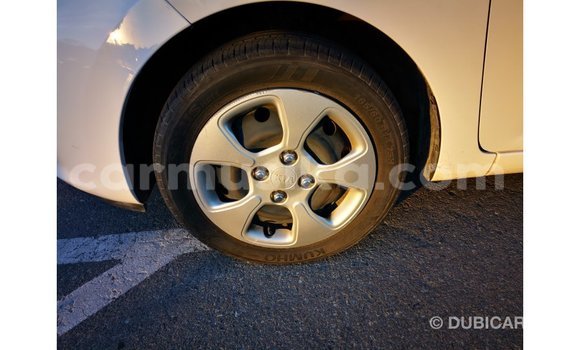 Acheter Import Voiture Kia Picanto Blanc à Import - Dubai, Harare Acheter Import Voiture Kia Picanto Blanc à Import - Dubai, Harare