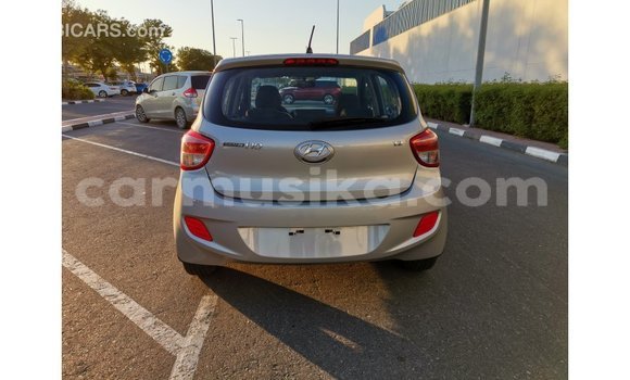 Acheter Import Voiture Hyundai i10 Autre à Import - Dubai, Harare Acheter Import Voiture Hyundai i10 Autre à Import - Dubai, Harare