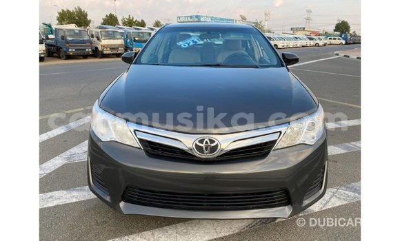 Tenga Imported Toyota Camry Zvimwe Mota in Import - Dubai in Harare Tenga Imported Toyota Camry Zvimwe Mota in Import - Dubai in Harare