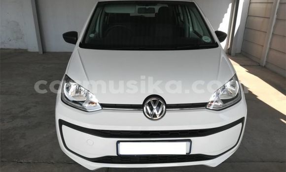 Acheter Occasion Voiture Volkswagen up! Blanc à Beitbridge, Matabeleland South Acheter Occasion Voiture Volkswagen up! Blanc à Beitbridge, Matabeleland South