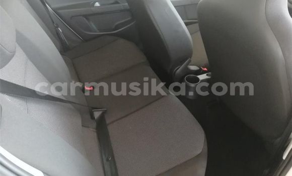 Acheter Occasion Voiture Volkswagen up! Blanc à Beitbridge, Matabeleland South Acheter Occasion Voiture Volkswagen up! Blanc à Beitbridge, Matabeleland South