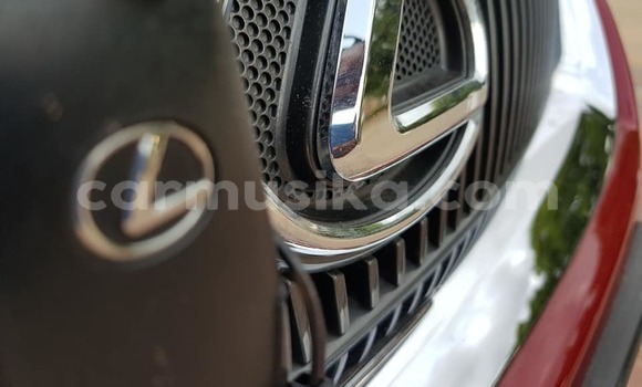 Acheter Occasion Voiture Lexus IS Rouge à Harare, Harare Acheter Occasion Voiture Lexus IS Rouge à Harare, Harare