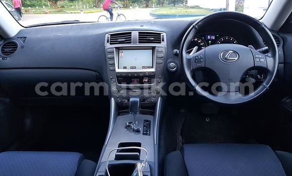 Acheter Occasion Voiture Lexus IS Rouge à Harare, Harare Acheter Occasion Voiture Lexus IS Rouge à Harare, Harare