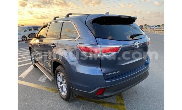 Tenga Imported Toyota Highlander Bhuruu Mota in Import - Dubai in Harare Tenga Imported Toyota Highlander Bhuruu Mota in Import - Dubai in Harare