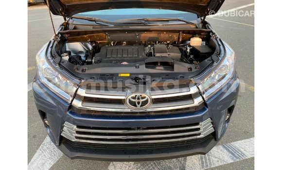 Tenga Imported Toyota Highlander Bhuruu Mota in Import - Dubai in Harare Tenga Imported Toyota Highlander Bhuruu Mota in Import - Dubai in Harare