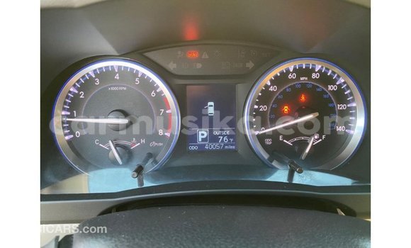 Tenga Imported Toyota Highlander Bhuruu Mota in Import - Dubai in Harare Tenga Imported Toyota Highlander Bhuruu Mota in Import - Dubai in Harare