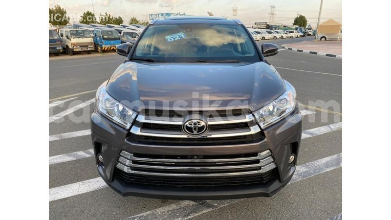 Big with watermark toyota highlander harare import dubai 11100