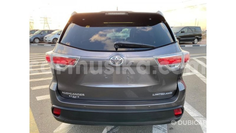 Big with watermark toyota highlander harare import dubai 11100