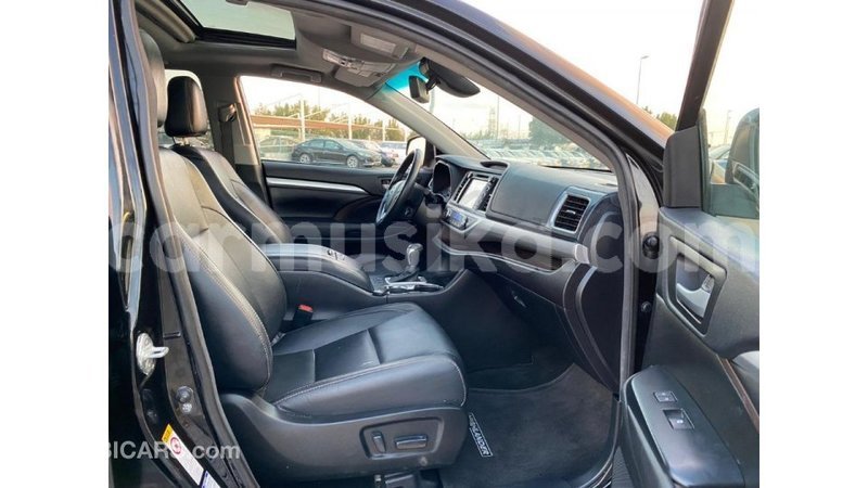 Big with watermark toyota highlander harare import dubai 11100