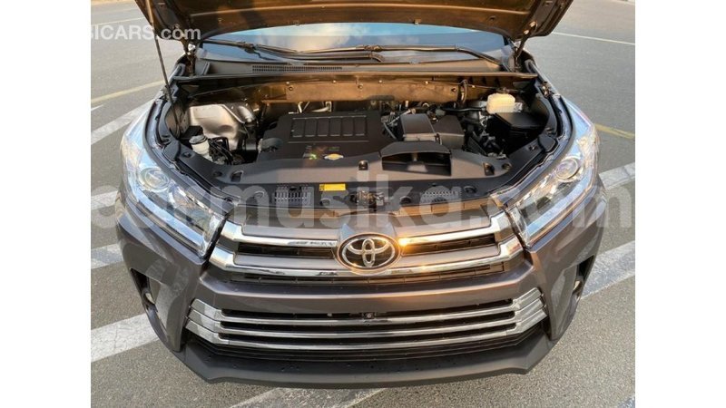 Big with watermark toyota highlander harare import dubai 11100