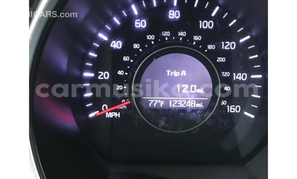 Acheter Import Voiture Kia Optima Blanc à Import - Dubai, Harare Acheter Import Voiture Kia Optima Blanc à Import - Dubai, Harare