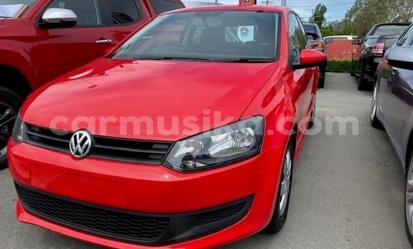 Tenga Tsaru Volkswagen Polo Tsvuku Mota in Beitbridge in Matabeleland South Tenga Tsaru Volkswagen Polo Tsvuku Mota in Beitbridge in Matabeleland South