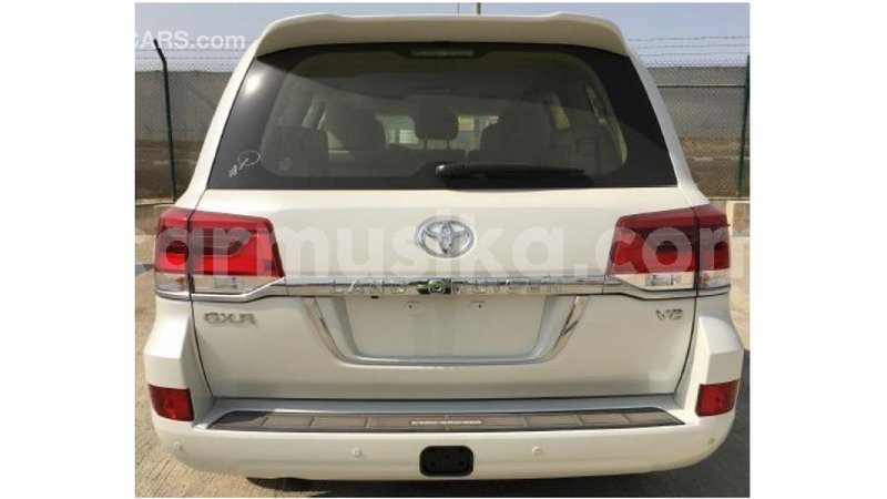 Big with watermark toyota land cruiser harare import dubai 11111