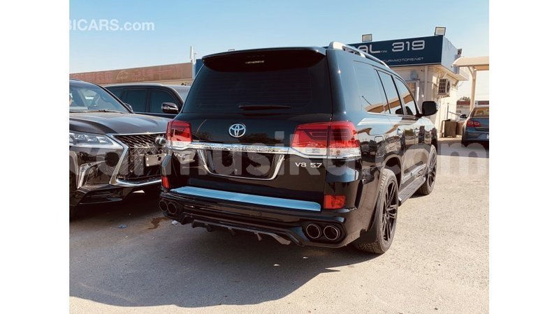 Big with watermark toyota land cruiser harare import dubai 11112