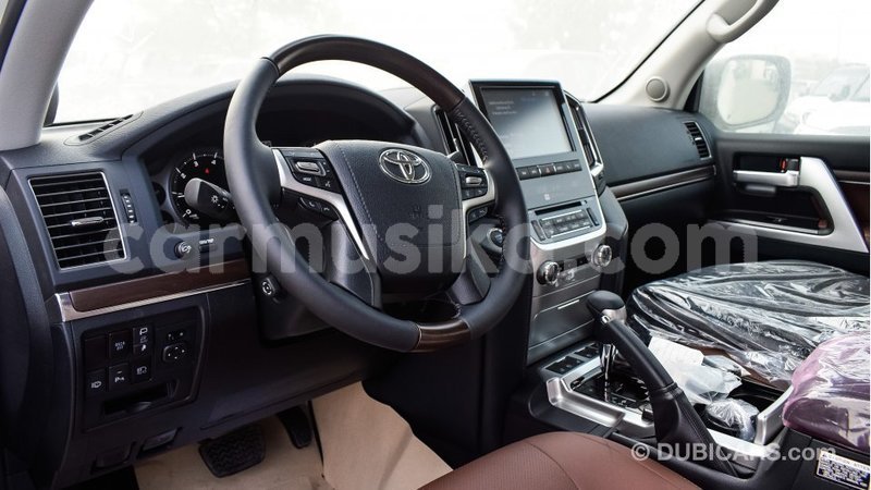 Big with watermark toyota land cruiser harare import dubai 11120