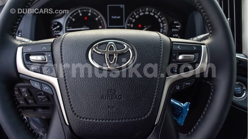 Big with watermark toyota land cruiser harare import dubai 11120