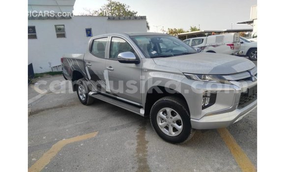 Acheter Import Voiture Mitsubishi L200 Autre à Import - Dubai, Harare Acheter Import Voiture Mitsubishi L200 Autre à Import - Dubai, Harare