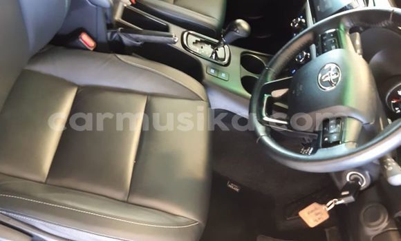 Tenga Tsaru Toyota Hilux Chena Mota in Beitbridge in Matabeleland South Tenga Tsaru Toyota Hilux Chena Mota in Beitbridge in Matabeleland South