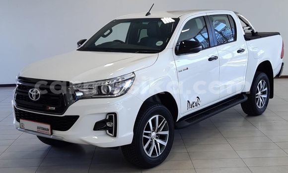 Tenga Tsaru Toyota Hilux Chena Mota in Beitbridge in Matabeleland South Tenga Tsaru Toyota Hilux Chena Mota in Beitbridge in Matabeleland South