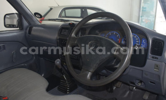 Tenga Tsaru Toyota Hilux Chena Mota in Beitbridge in Matabeleland South Tenga Tsaru Toyota Hilux Chena Mota in Beitbridge in Matabeleland South