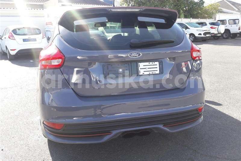 Big with watermark ford focus st matabeleland south beitbridge 11142