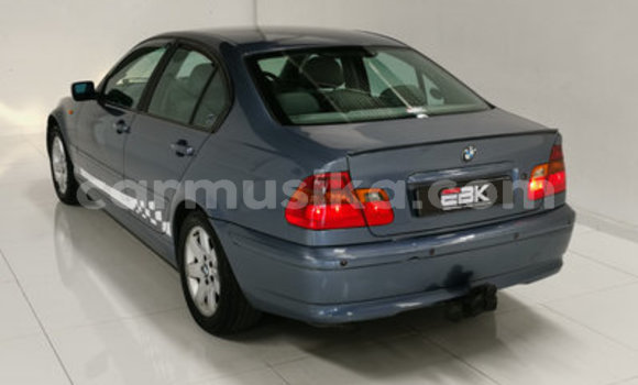 Acheter Occasion Voiture BMW 3–Series Blanc à Beitbridge, Matabeleland South Acheter Occasion Voiture BMW 3–Series Blanc à Beitbridge, Matabeleland South