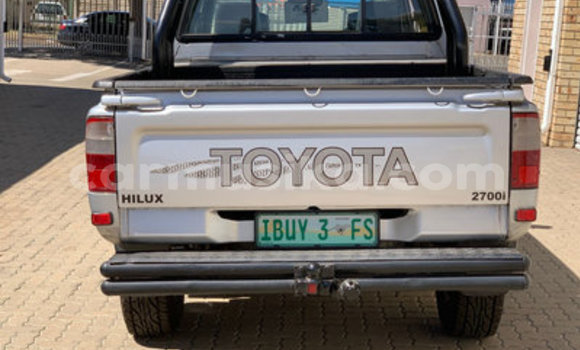 Acheter Occasion Voiture Toyota Hilux Gris à Beitbridge, Matabeleland South Acheter Occasion Voiture Toyota Hilux Gris à Beitbridge, Matabeleland South