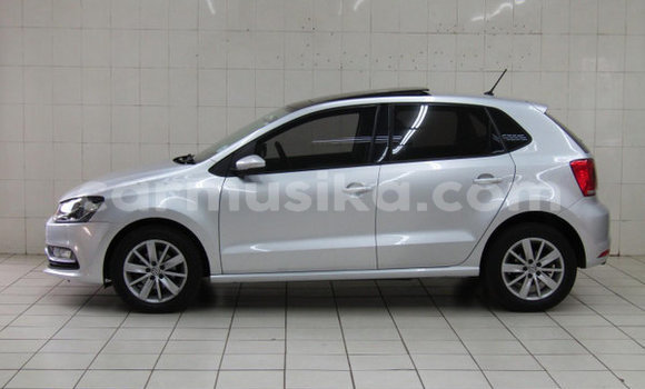 Acheter Occasion Voiture Volkswagen Polo Gris à Beitbridge, Matabeleland South Acheter Occasion Voiture Volkswagen Polo Gris à Beitbridge, Matabeleland South