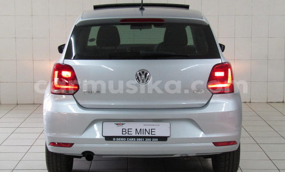 Acheter Occasion Voiture Volkswagen Polo Gris à Beitbridge, Matabeleland South Acheter Occasion Voiture Volkswagen Polo Gris à Beitbridge, Matabeleland South