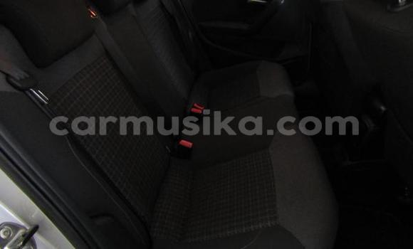 Acheter Occasion Voiture Volkswagen Polo Gris à Beitbridge, Matabeleland South Acheter Occasion Voiture Volkswagen Polo Gris à Beitbridge, Matabeleland South