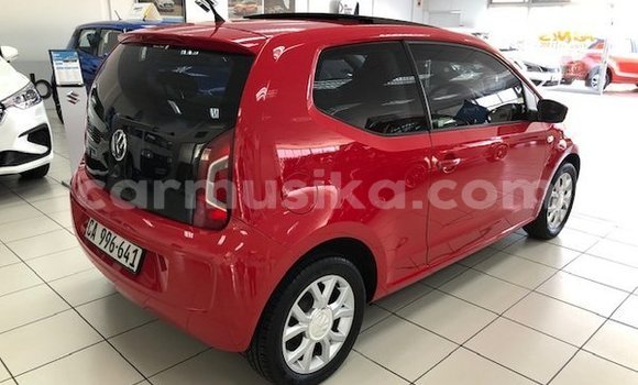 Acheter Occasion Voiture Volkswagen up! Rouge à Beitbridge, Matabeleland South Acheter Occasion Voiture Volkswagen up! Rouge à Beitbridge, Matabeleland South