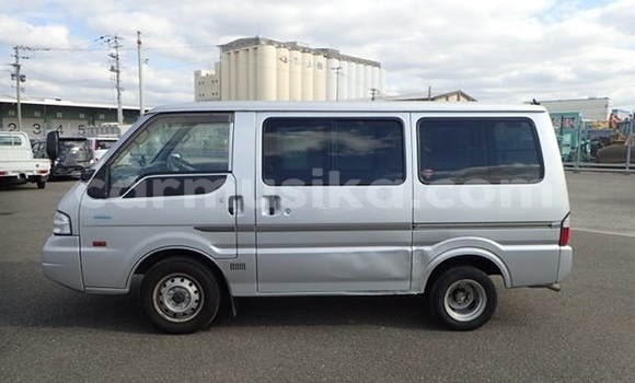 Tenga Tsaru Mazda Bongo Sirivha Mota in Beitbridge in Matabeleland South Tenga Tsaru Mazda Bongo Sirivha Mota in Beitbridge in Matabeleland South