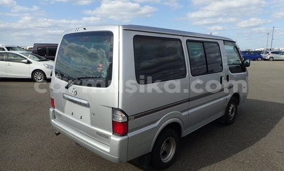 Tenga Tsaru Mazda Bongo Sirivha Mota in Beitbridge in Matabeleland South Tenga Tsaru Mazda Bongo Sirivha Mota in Beitbridge in Matabeleland South