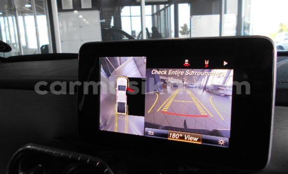 Tenga Tsaru Mercedes‒Benz X-klasse Concept Chena Mota in Beitbridge in Matabeleland South Tenga Tsaru Mercedes‒Benz X-klasse Concept Chena Mota in Beitbridge in Matabeleland South