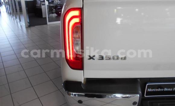 Tenga Tsaru Mercedes‒Benz X-klasse Concept Chena Mota in Beitbridge in Matabeleland South Tenga Tsaru Mercedes‒Benz X-klasse Concept Chena Mota in Beitbridge in Matabeleland South