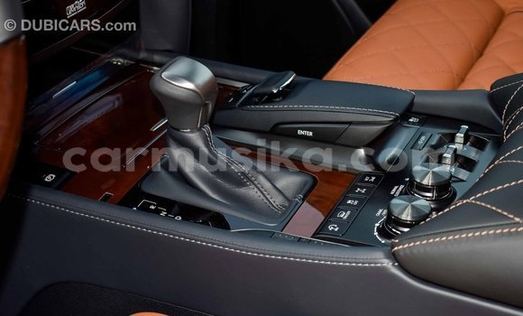 Acheter Import Voiture Lexus LX Noir à Import - Dubai, Harare Acheter Import Voiture Lexus LX Noir à Import - Dubai, Harare