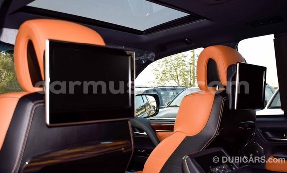 Acheter Import Voiture Lexus LX Noir à Import - Dubai, Harare Acheter Import Voiture Lexus LX Noir à Import - Dubai, Harare