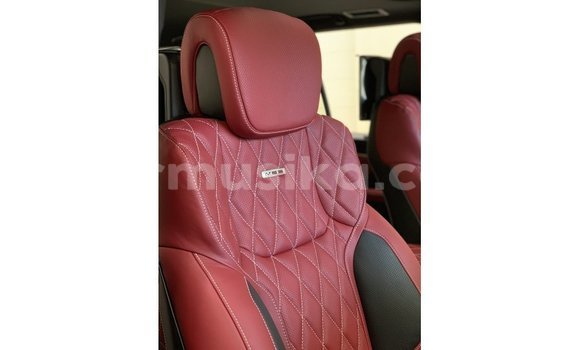 Acheter Import Voiture Lexus CT Noir à Import - Dubai, Harare Acheter Import Voiture Lexus CT Noir à Import - Dubai, Harare