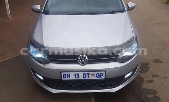 Nunua Ilio tumika Volkswagen Polo Fedha Gari ndani ya Beitbridge nchini Matabeleland Kusini Nunua Ilio tumika Volkswagen Polo Fedha Gari ndani ya Beitbridge nchini Matabeleland Kusini