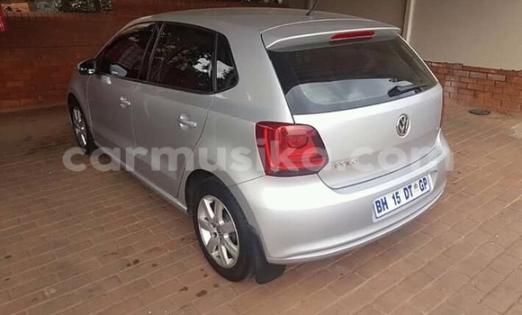 Nunua Ilio tumika Volkswagen Polo Fedha Gari ndani ya Beitbridge nchini Matabeleland Kusini Nunua Ilio tumika Volkswagen Polo Fedha Gari ndani ya Beitbridge nchini Matabeleland Kusini