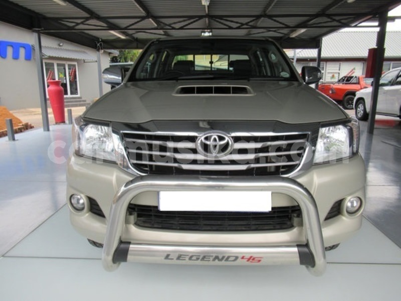 Big with watermark toyota hilux matabeleland south beitbridge 11178