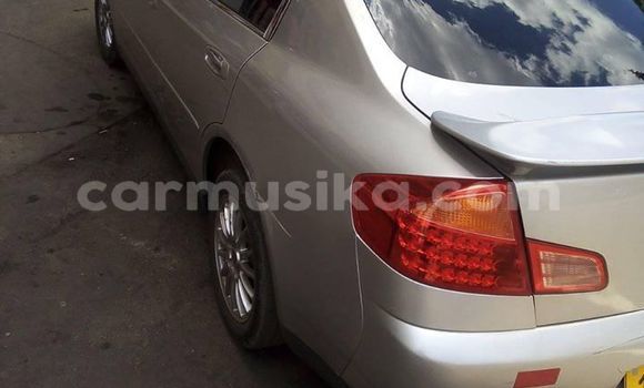 Acheter Occasion Voiture Nissan Skyline Gris à Kuwadzana, Harare Acheter Occasion Voiture Nissan Skyline Gris à Kuwadzana, Harare