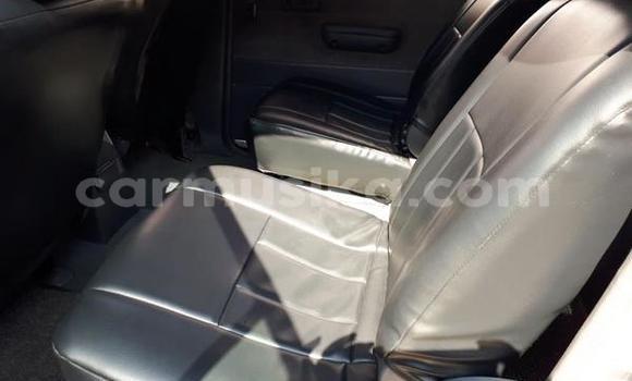 Buy Used Toyota Comfort Silver Car in Beitbridge in Matabeleland South Buy Used Toyota Comfort Silver Car in Beitbridge in Matabeleland South